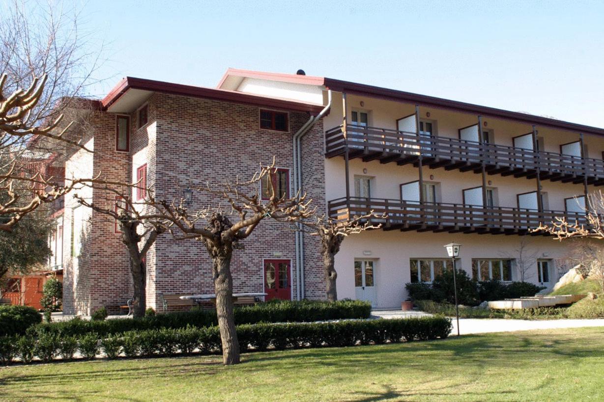Hotel Willy Gemona del Friuli Exterior photo