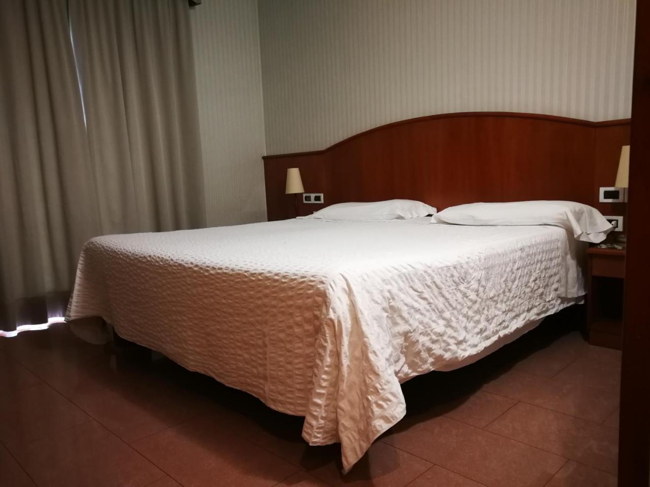 Hotel Willy Gemona del Friuli Exterior photo